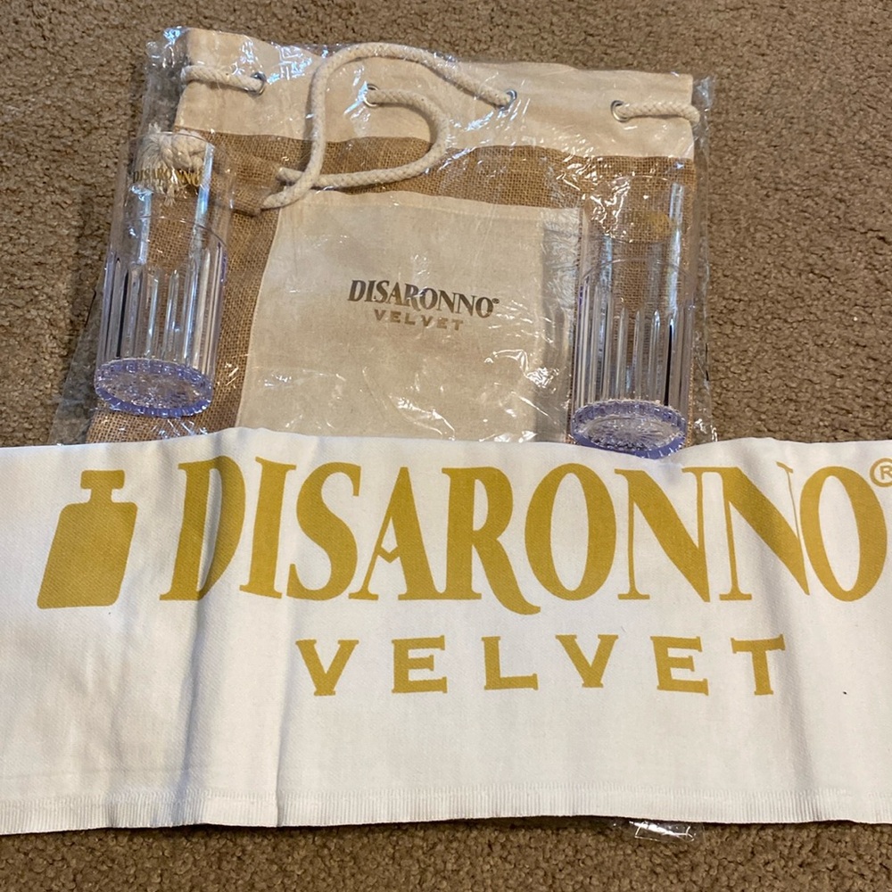 Disaronno Beach Set.